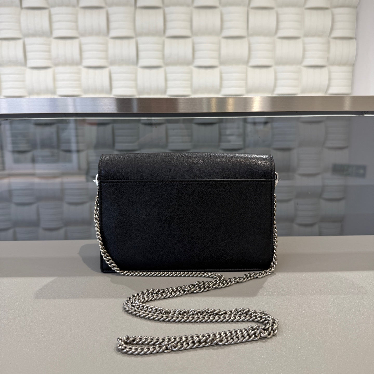Louis Vuitton - Mylockme WOC - Cowhide leather - Black - (Small)