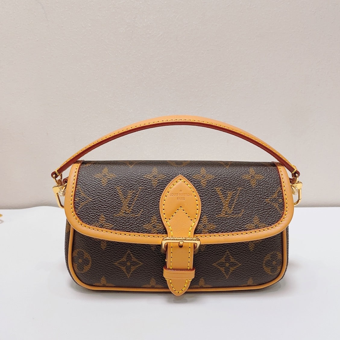 Louis Vuitton - Nano Diane - Synthetic - Brown - (mini)