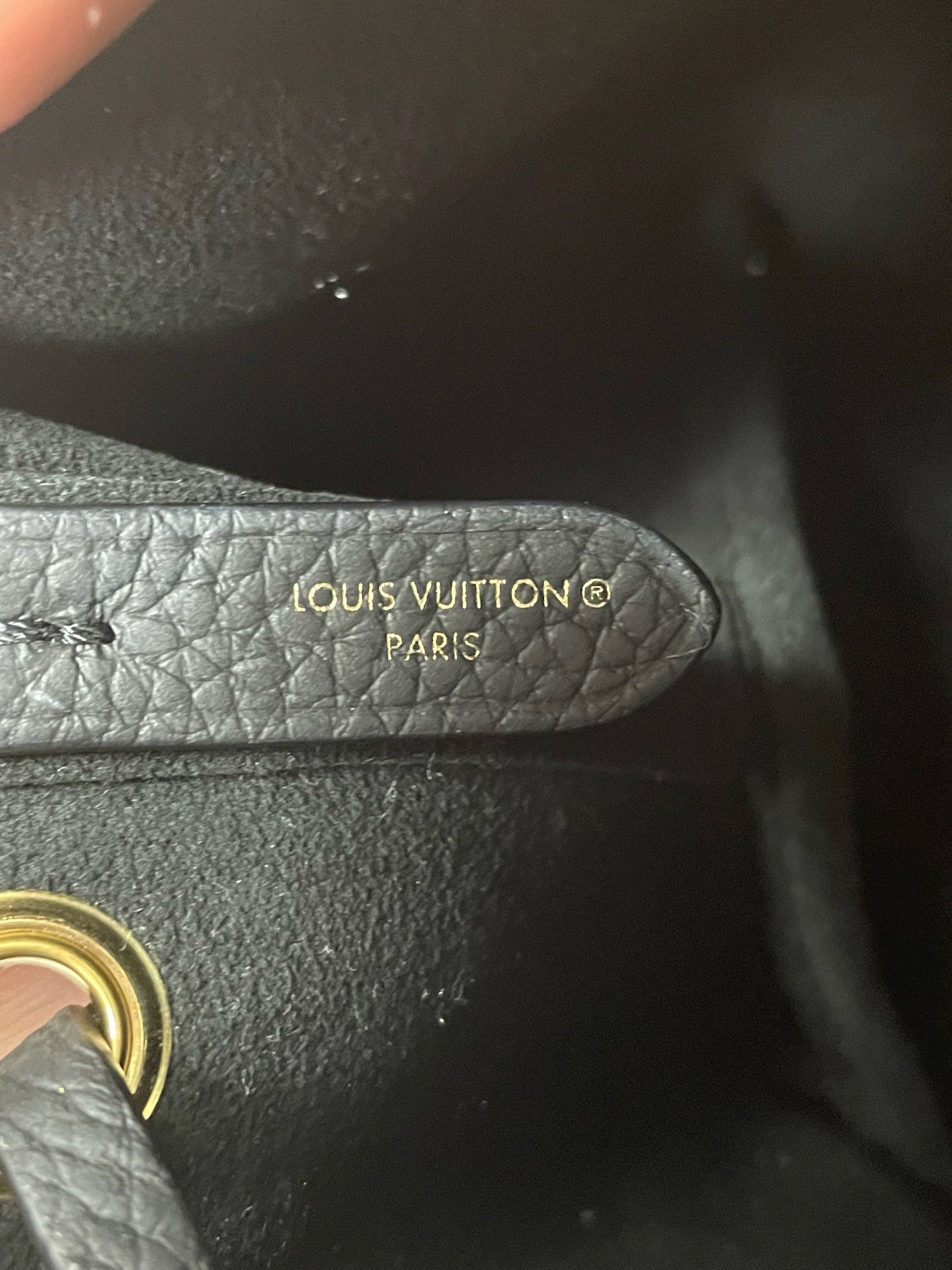 Louis Vuitton - Nano Noé - Leather - Black - (mini)