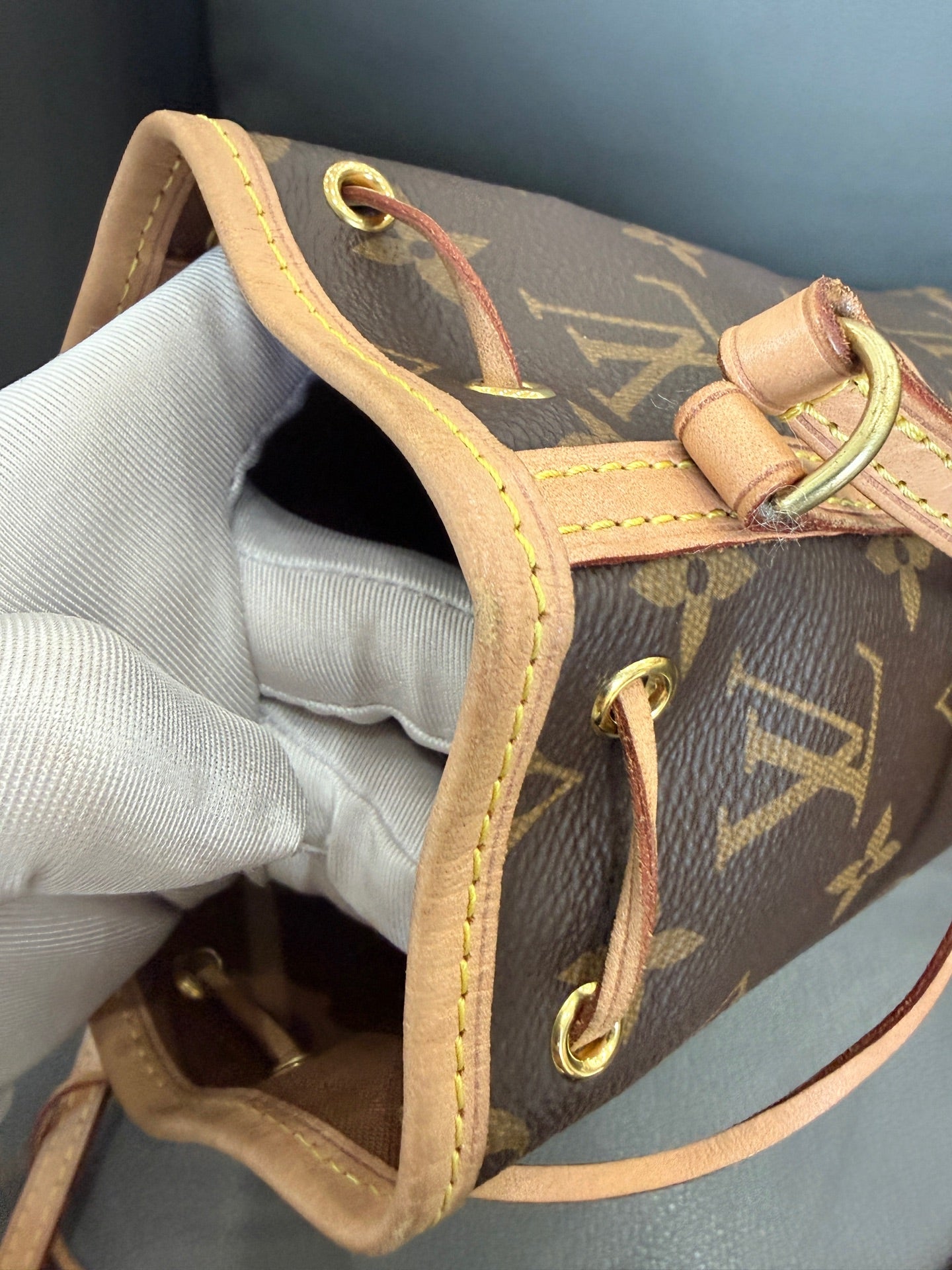 Louis Vuitton - Nano Noé - Leather - Brown - (mini)