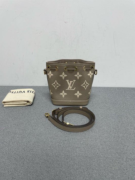 Louis Vuitton - Nano Noé - Leather - Grey - (mini)