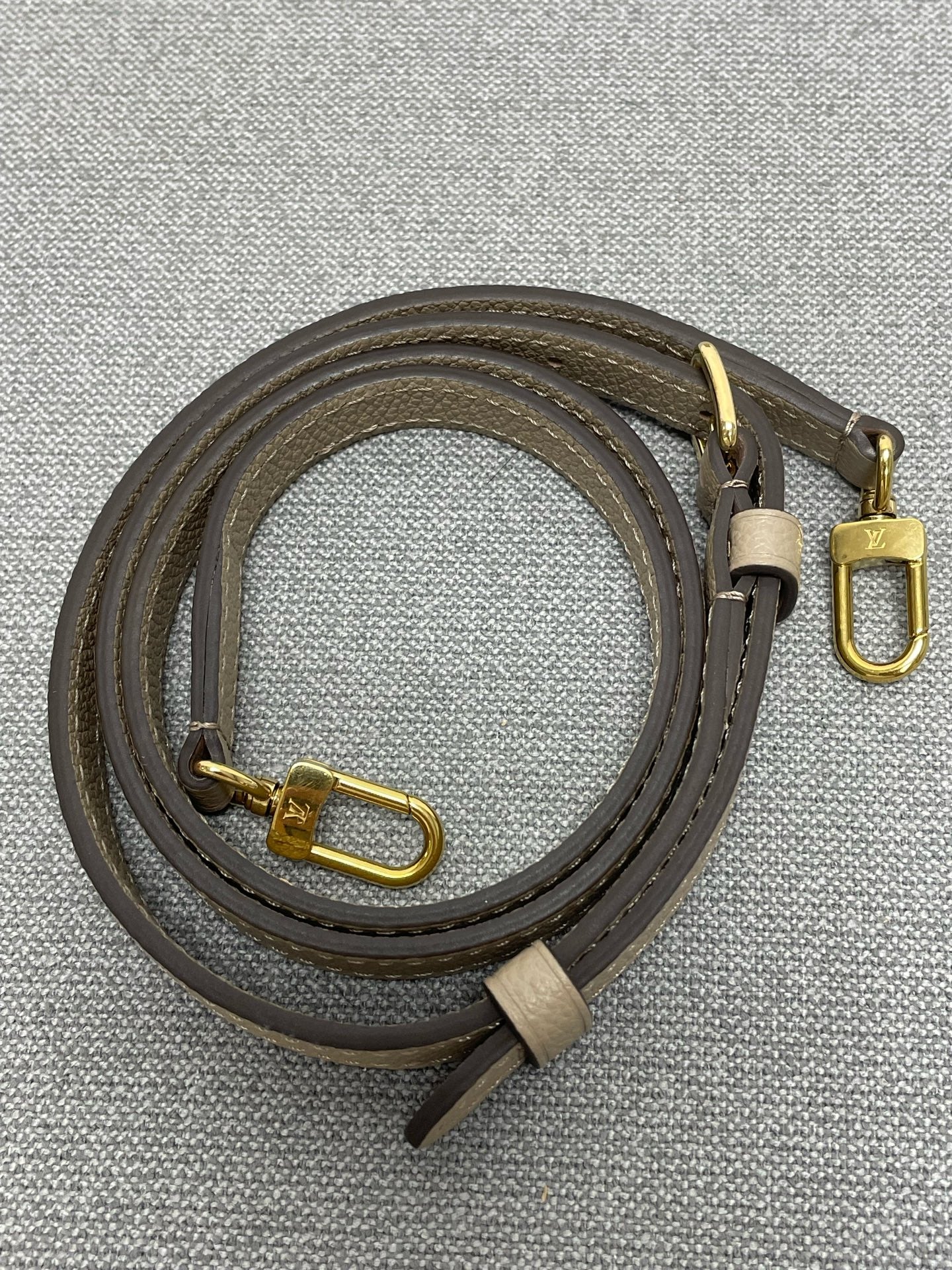 Louis Vuitton - Nano Noé - Leather - Grey - (mini)
