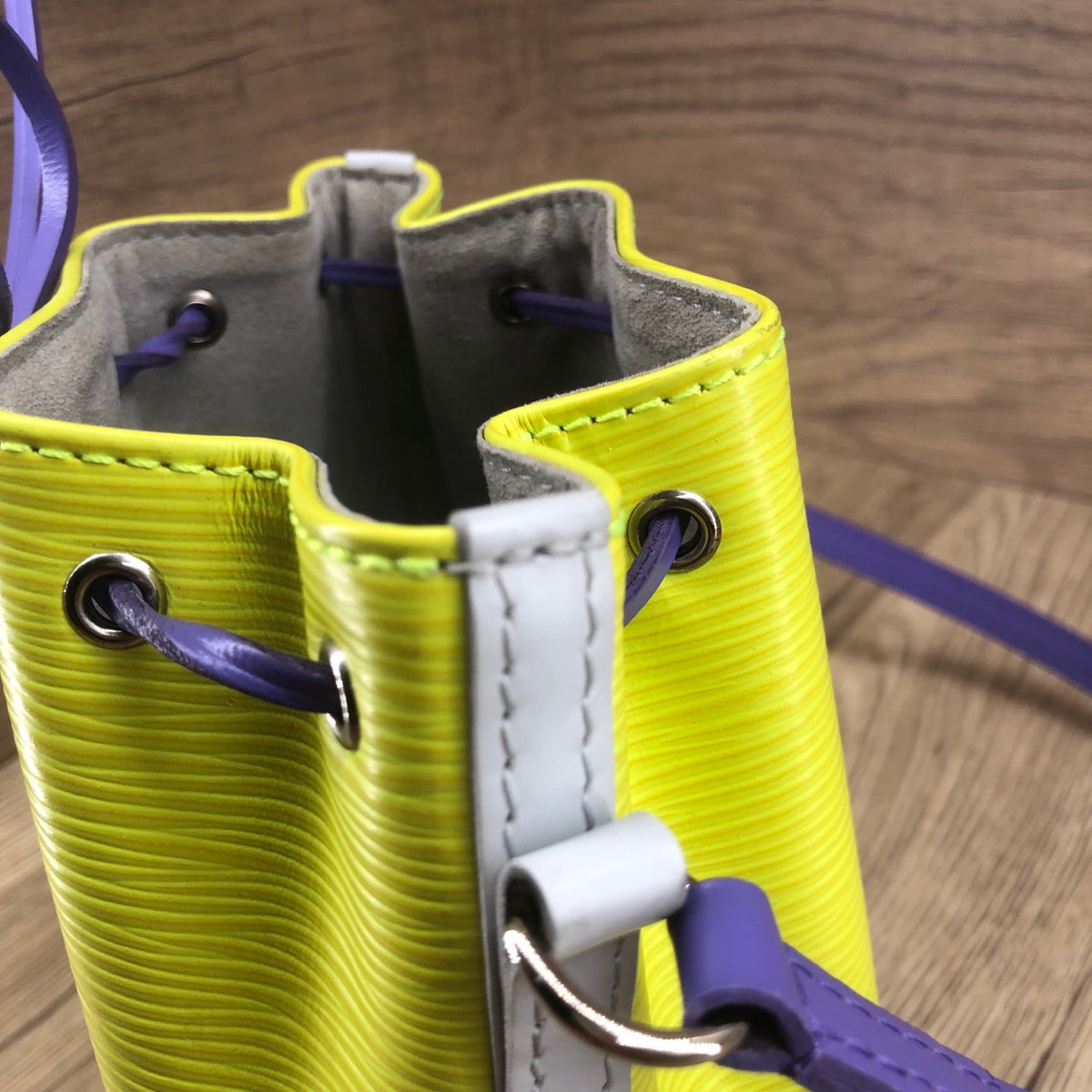 Louis Vuitton - Nano Noe - Leather - Multicolour - (mini)