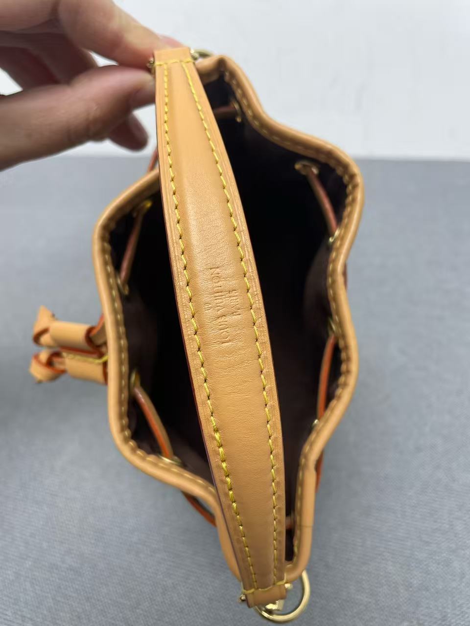Louis Vuitton - Nano Noé - Monogram canvas with natural cowhide leather (vachetta) trim - Brown - (mini)