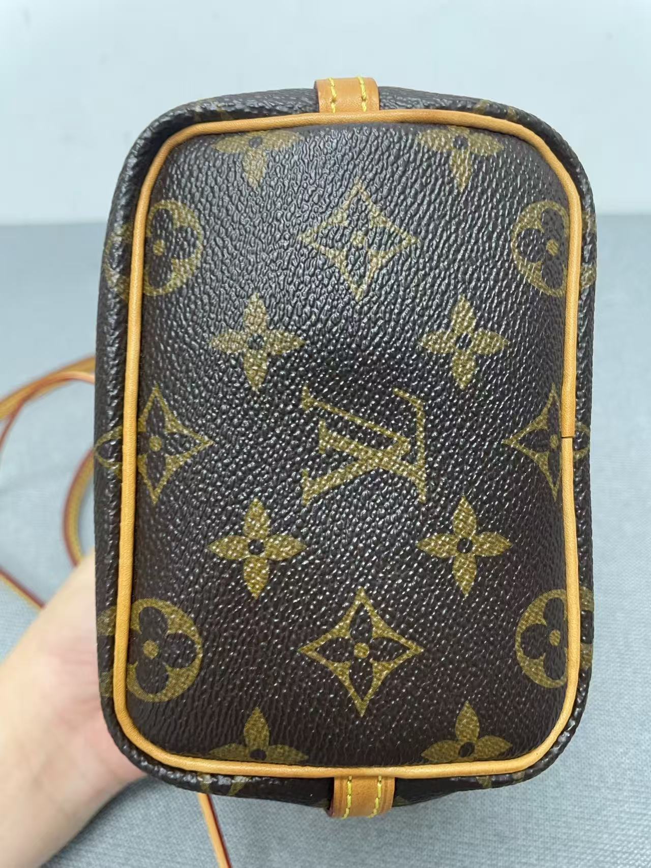 Louis Vuitton - Nano Noé - Monogram coated canvas and Vachetta leather - Brown - (mini)
