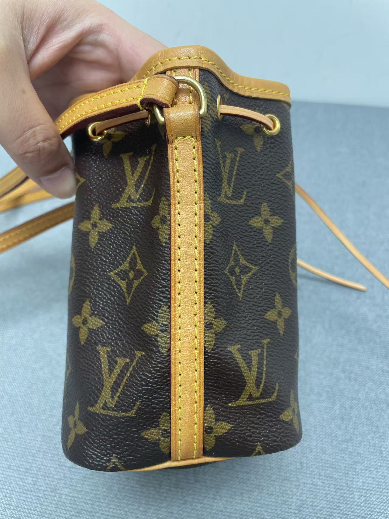 Louis Vuitton - Nano Noé - Monogram coated canvas and Vachetta leather - Brown - (mini)