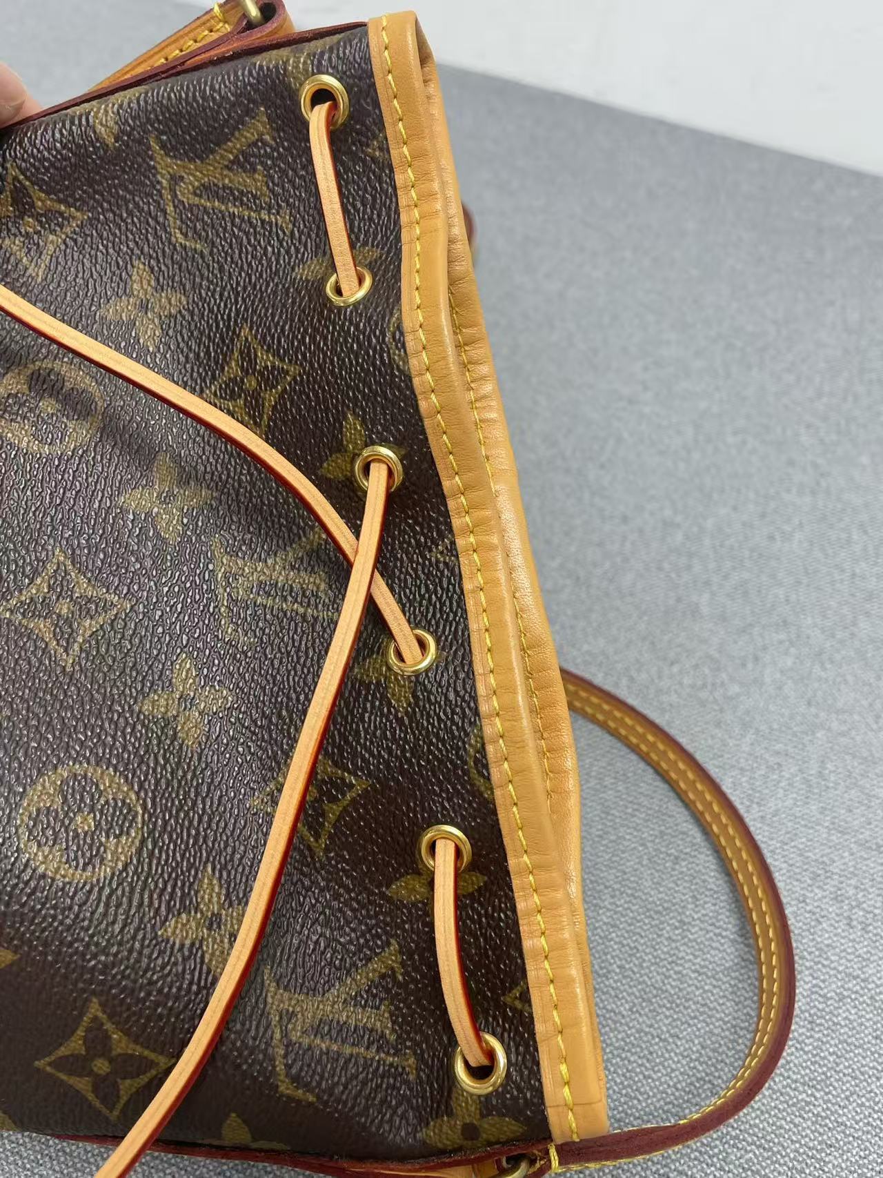 Louis Vuitton - Nano Noé - Monogram coated canvas and Vachetta leather - Brown - (mini)
