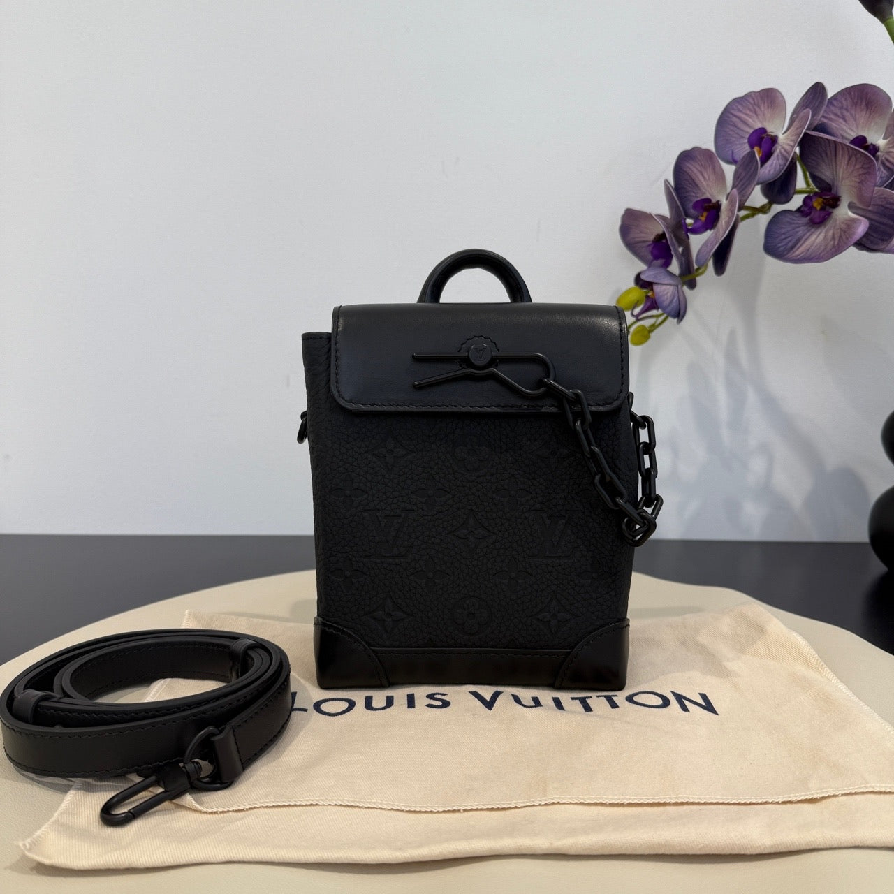 Louis Vuitton - Nano Steamer - Leather - Black - (Mini)