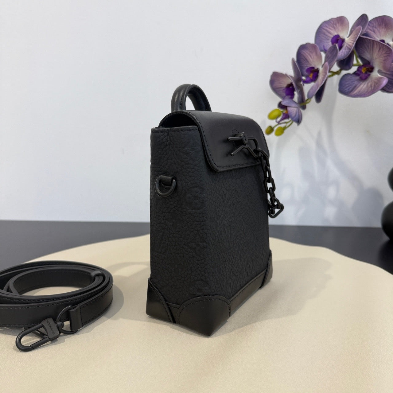 Louis Vuitton - Nano Steamer - Leather - Black - (Mini)
