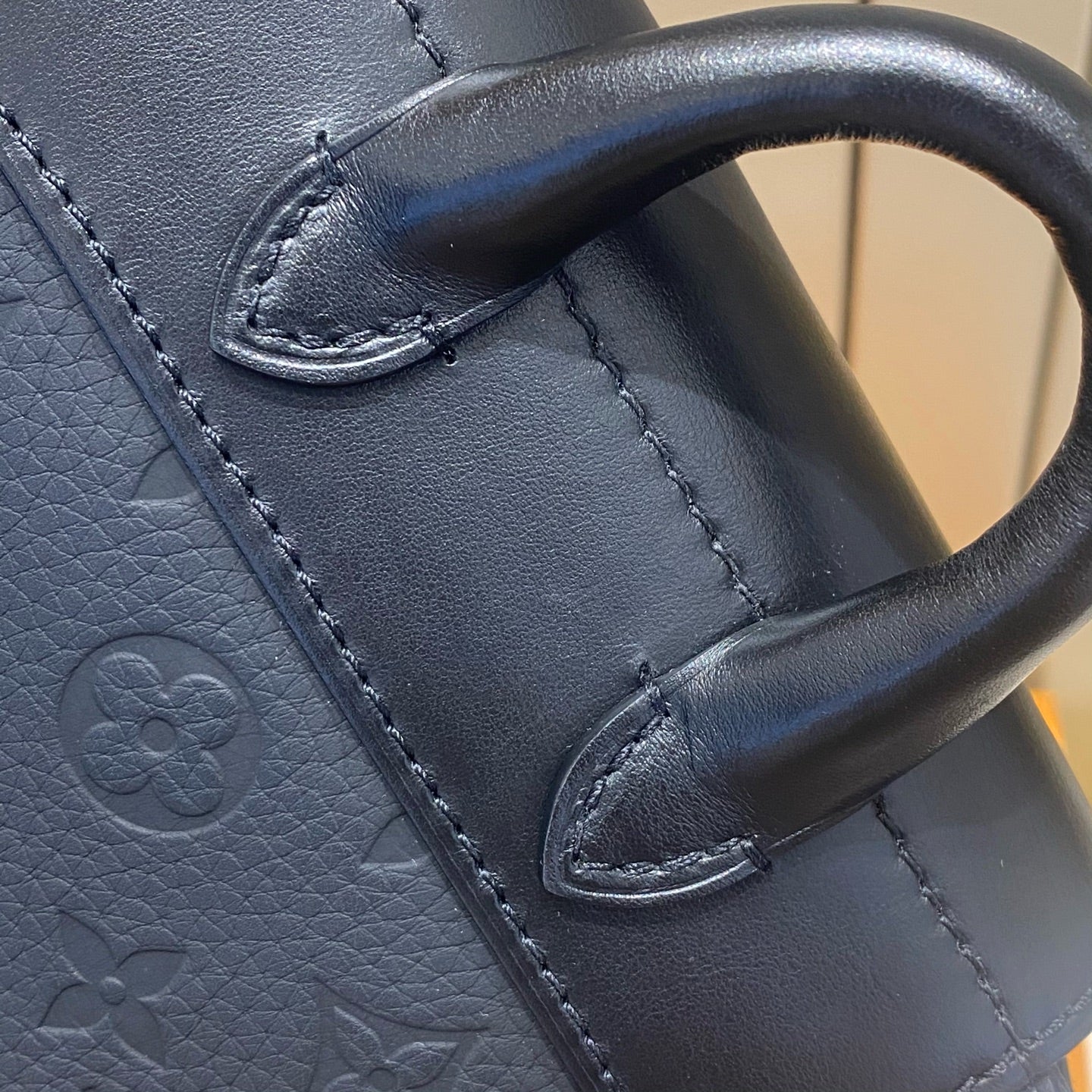 Louis Vuitton - Nano Steamer - Leather - Black - (Mini)