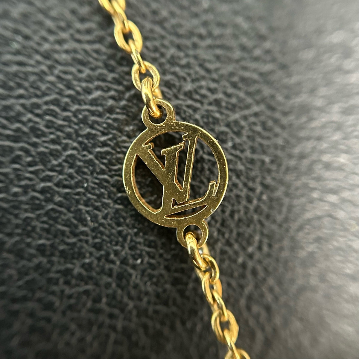 Louis Vuitton - Nanogram - Gold-tone and silver-tone finish - Multicolour