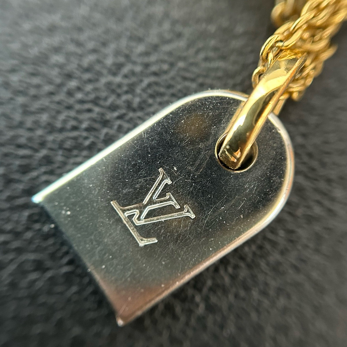 Louis Vuitton - Nanogram - Gold-tone and silver-tone finish - Multicolour