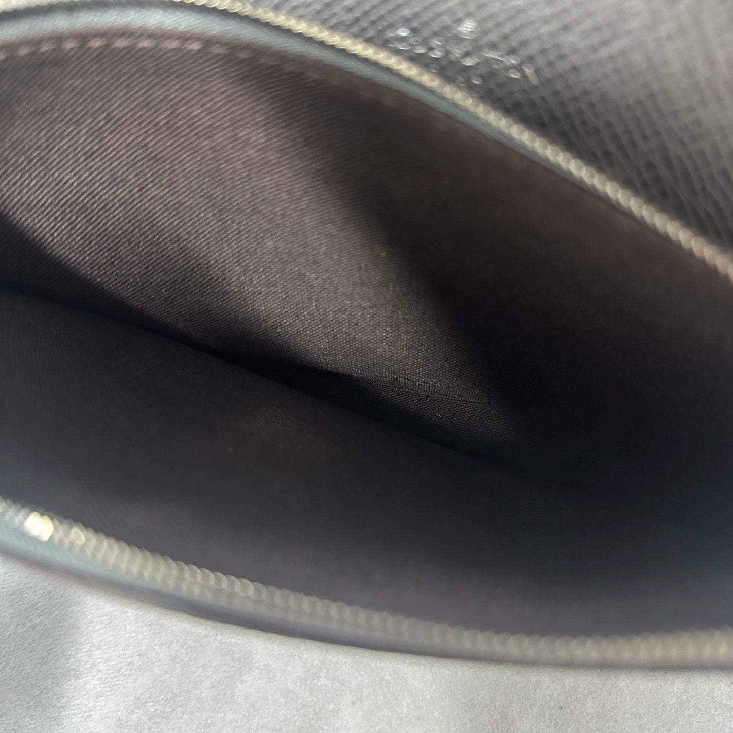 Louis Vuitton - Neo Belaia - Leather - Grey - (small)