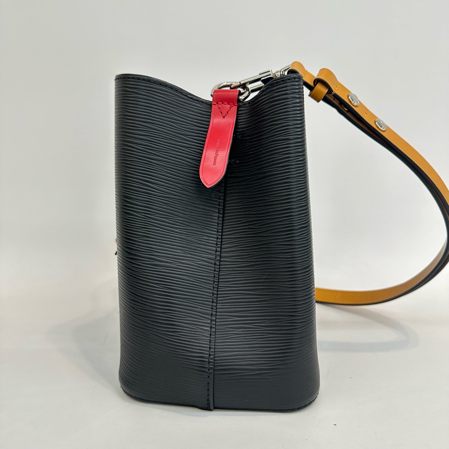 Louis Vuitton - NeoNoe BB - Epi leather - Black with Blue, Red, and Tan accents - (Mini)