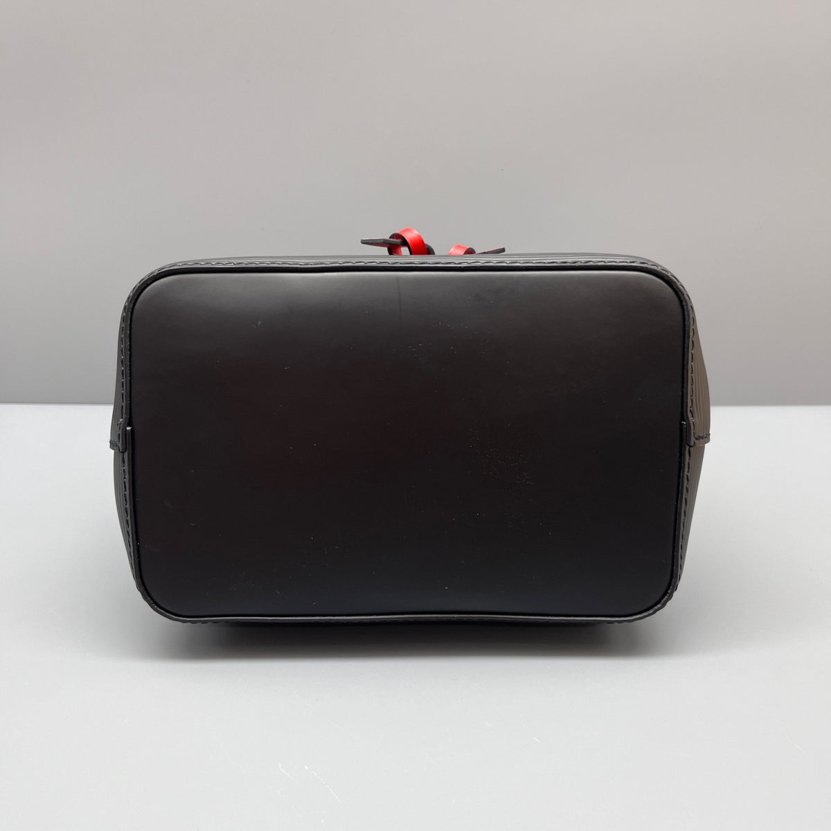 Louis Vuitton - NeoNoe BB - Leather - Black - (mini)