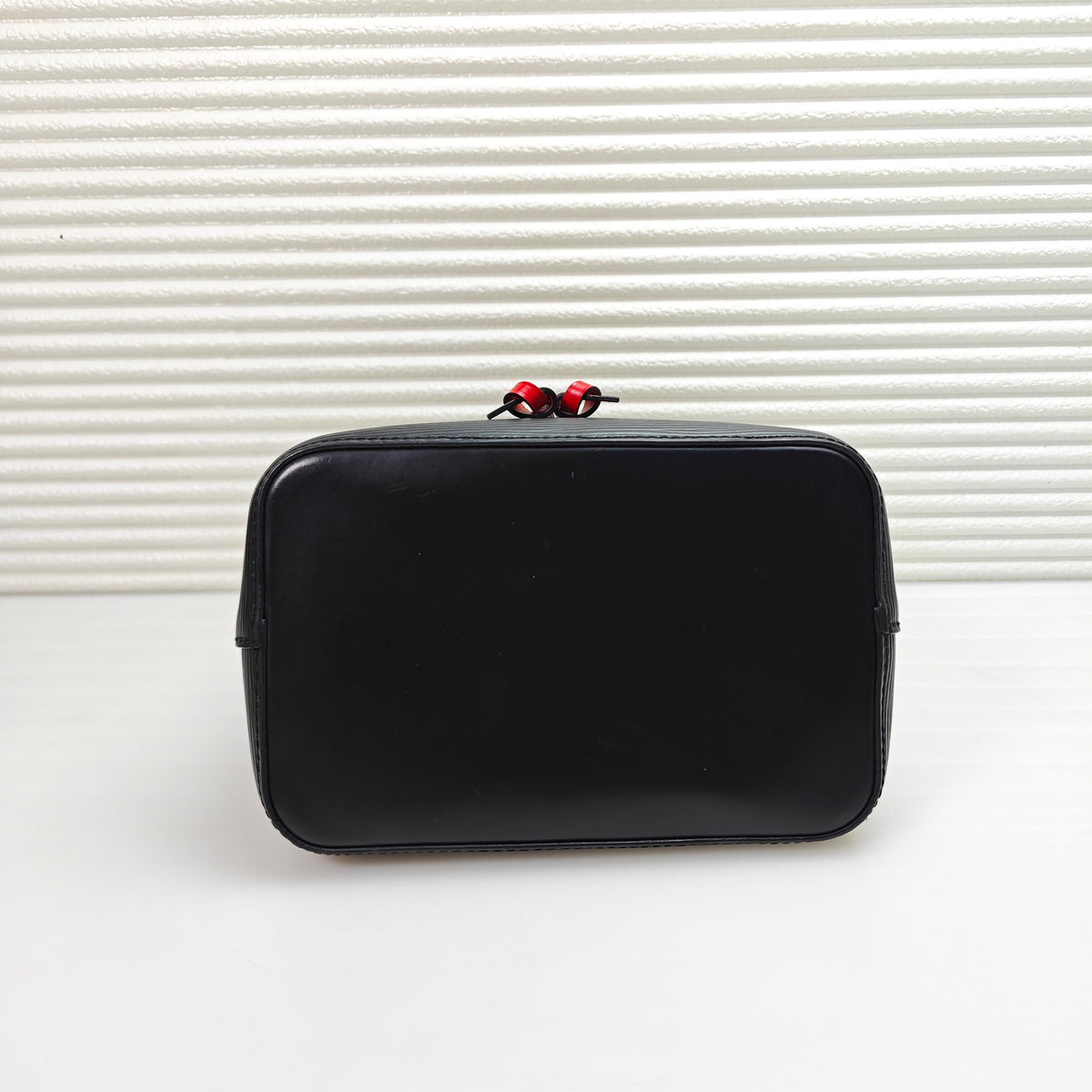 Louis Vuitton - NeoNoe BB - Leather - Black - (mini)