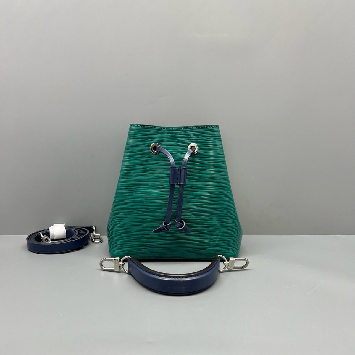 Louis Vuitton - NeoNoe BB - Leather - Green - (mini)