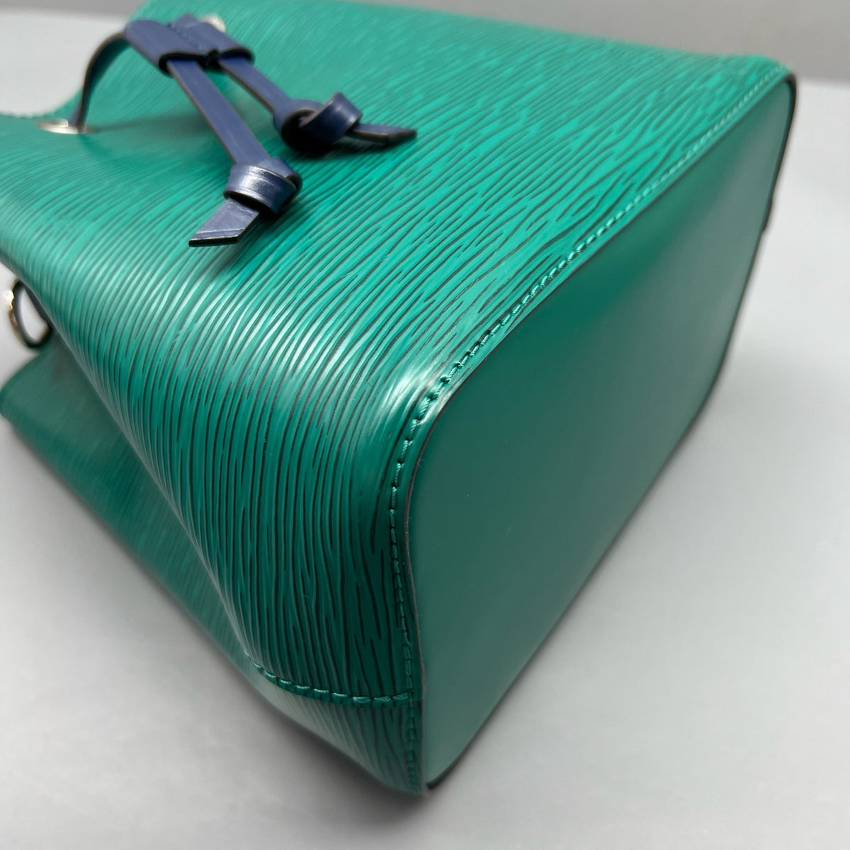 Louis Vuitton - NeoNoe BB - Leather - Green - (mini)