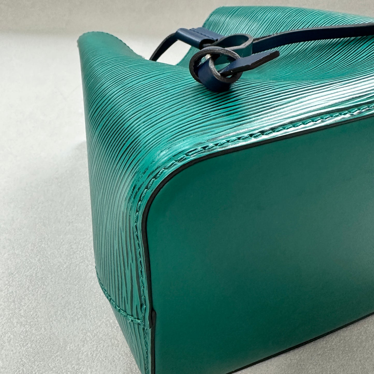 Louis Vuitton - Neonoe BB - Leather - Green - (mini)