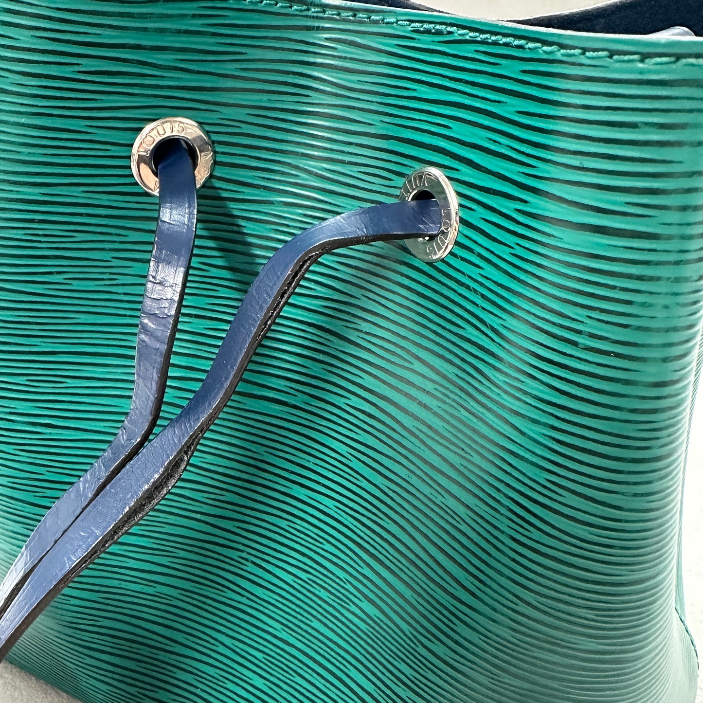 Louis Vuitton - Neonoe BB - Leather - Green - (mini)