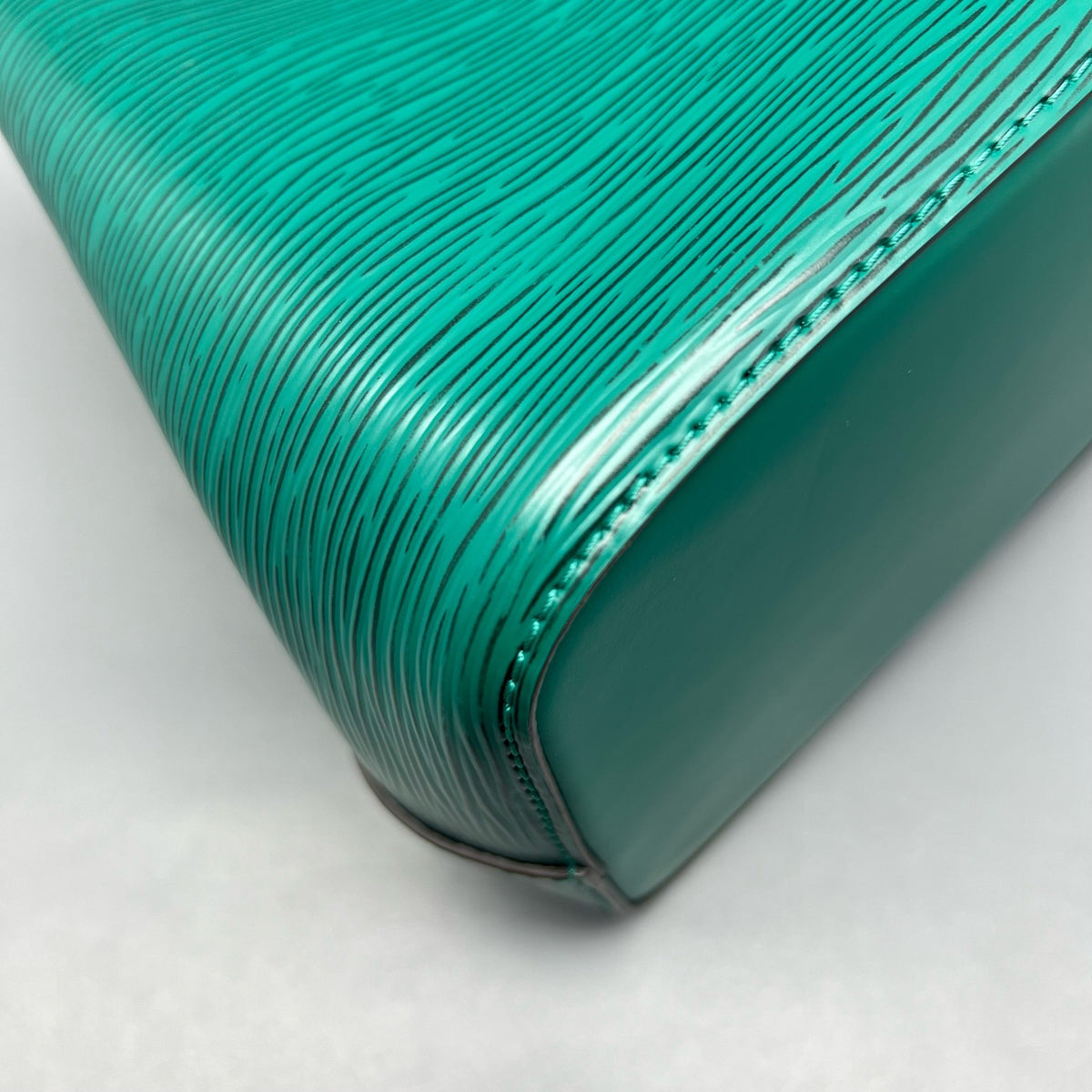Louis Vuitton - NeoNoe BB - Leather - Green - (mini)