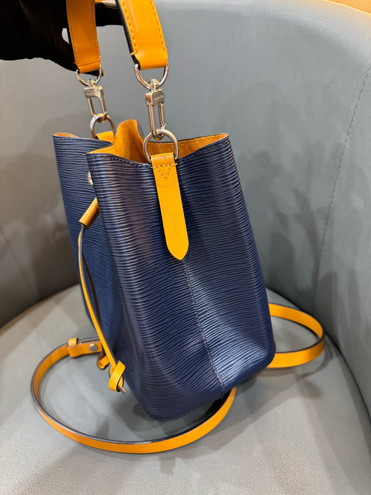 Louis Vuitton - NeoNoe BB - Leather - Multicolour - (mini)