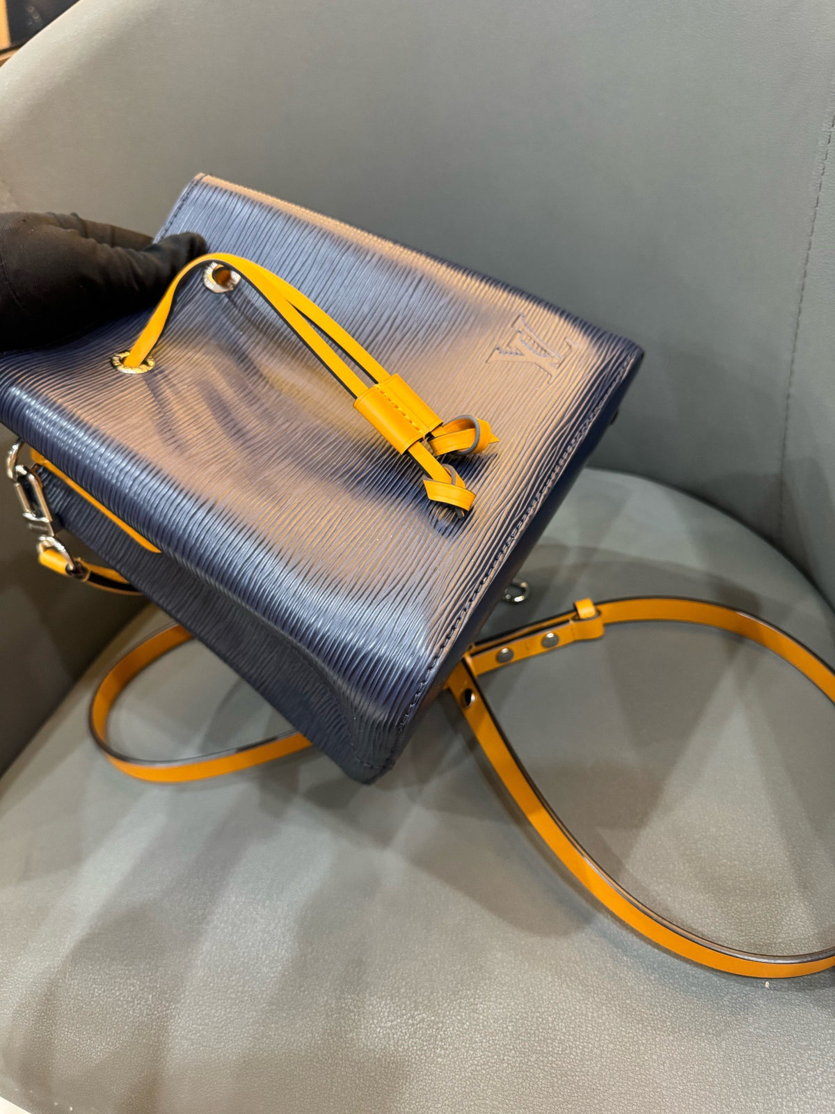 Louis Vuitton - NeoNoe BB - Leather - Multicolour - (mini)