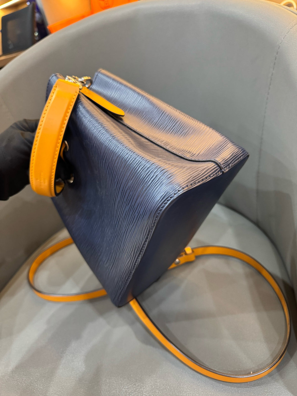 Louis Vuitton - NeoNoe BB - Leather - Multicolour - (mini)