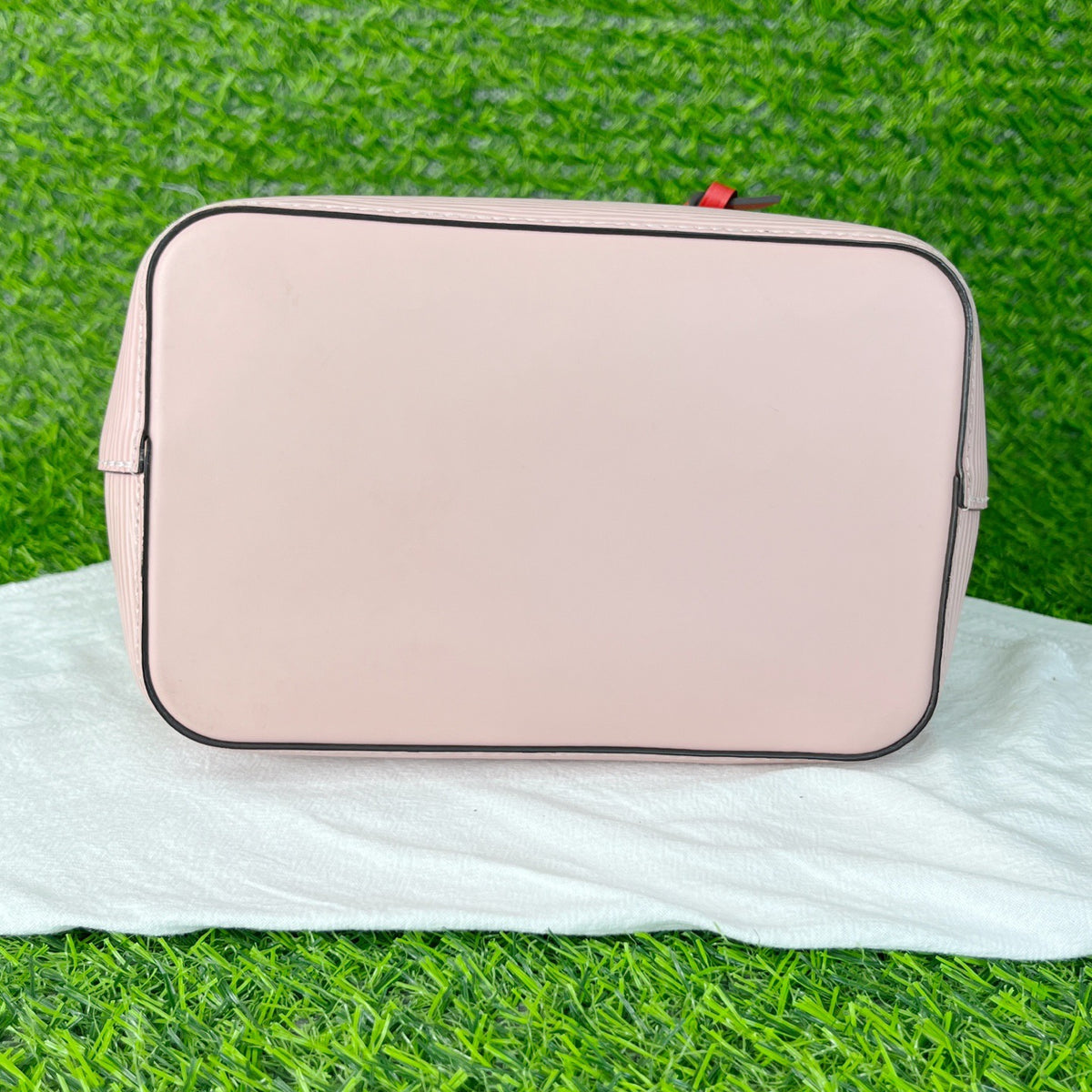 Louis Vuitton - NeoNoe BB - Leather - Pink - (small)