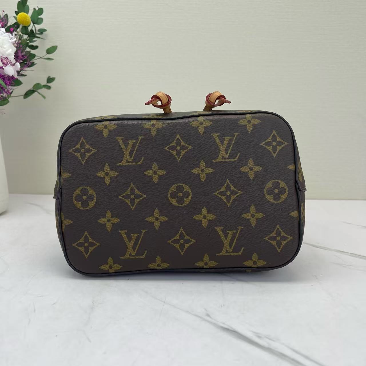 Louis Vuitton - NeoNoe BB - Monogram coated canvas with Vachetta leather trim - Brown - (mini)