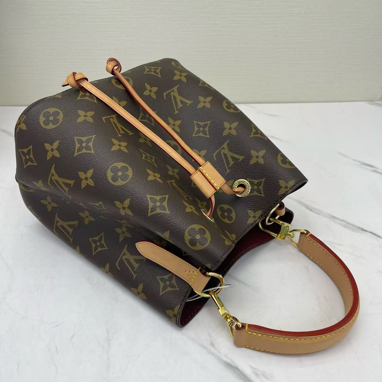 Louis Vuitton - NeoNoe BB - Monogram coated canvas with Vachetta leather trim - Brown - (mini)