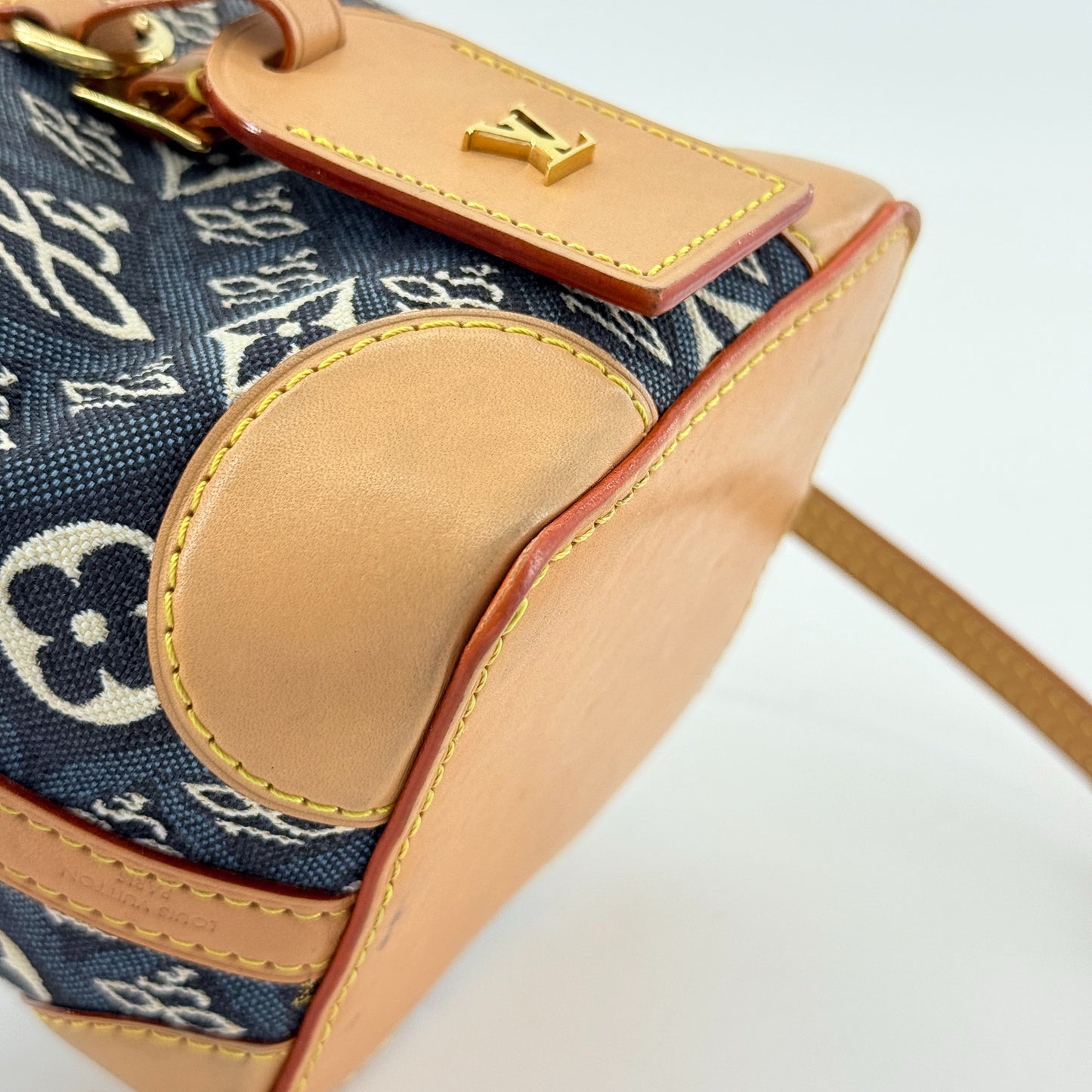 Louis Vuitton - NeoNoe Bucket Bag - Denim jacquard with natural Vachetta leather trim - Blue - (mini)