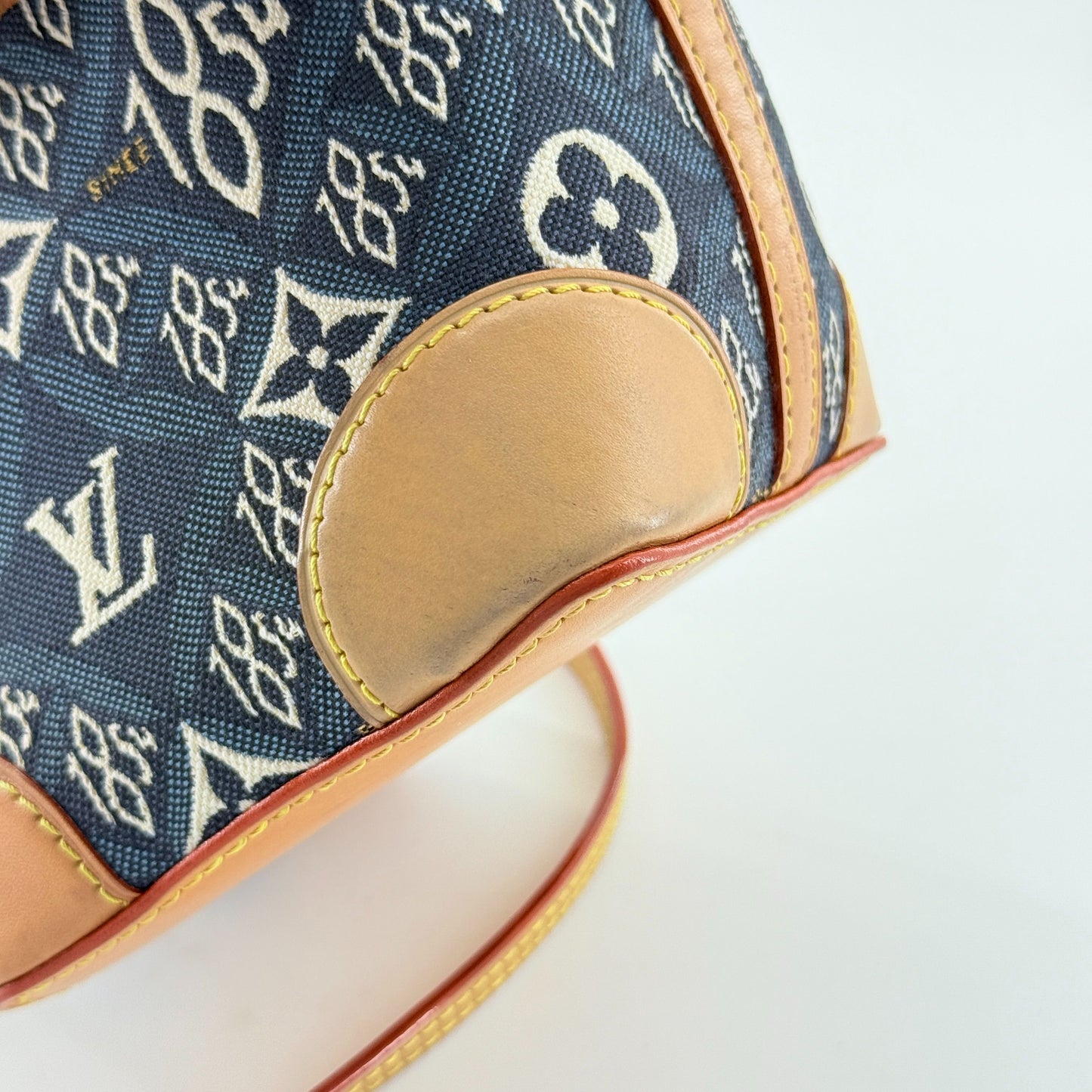 Louis Vuitton - NeoNoe Bucket Bag - Denim jacquard with natural Vachetta leather trim - Blue - (mini)