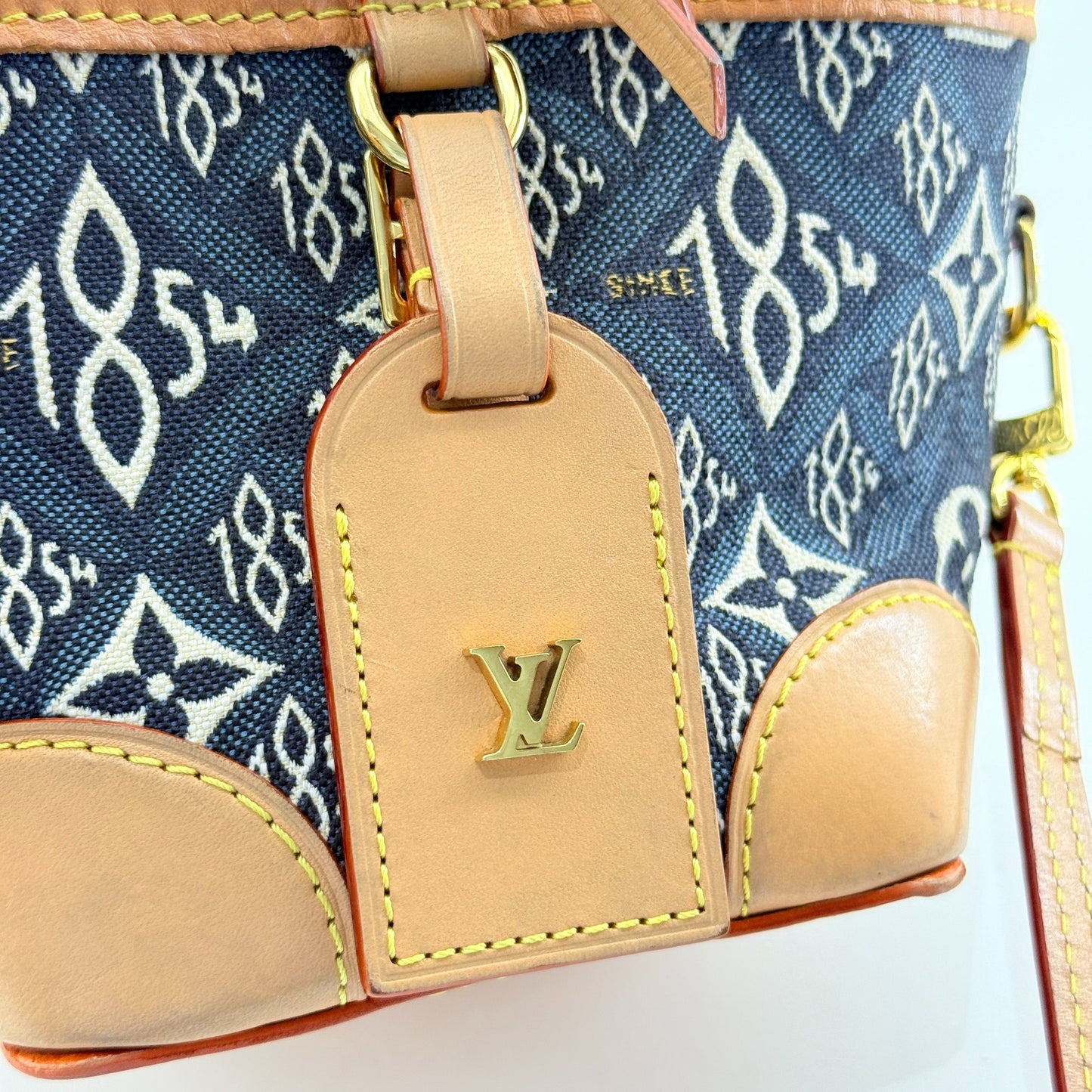 Louis Vuitton - NeoNoe Bucket Bag - Denim jacquard with natural Vachetta leather trim - Blue - (mini)