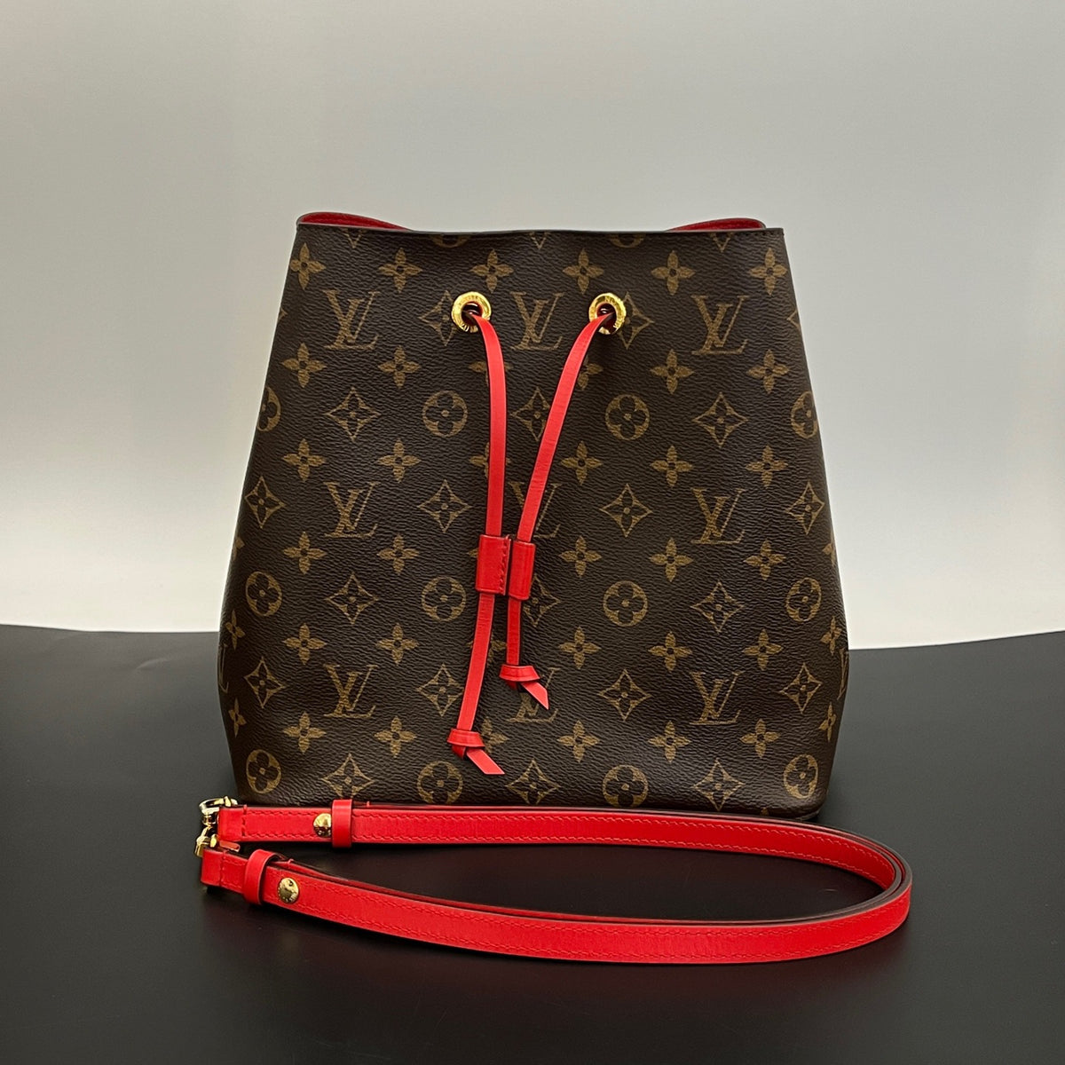 Louis Vuitton - NeoNoe - Cloth - Brown - (medium)