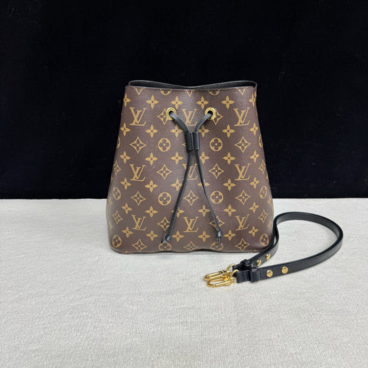 Louis Vuitton - Néonoé - Leather - Black - (medium)