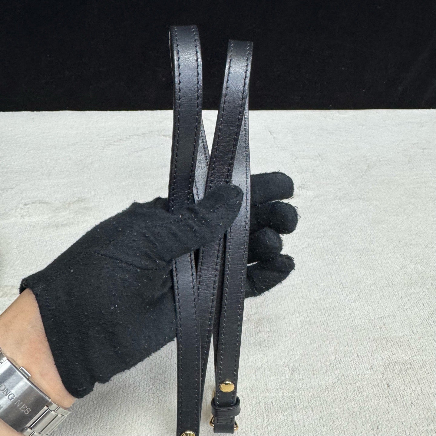 Louis Vuitton - Néonoé - Leather - Black - (medium)
