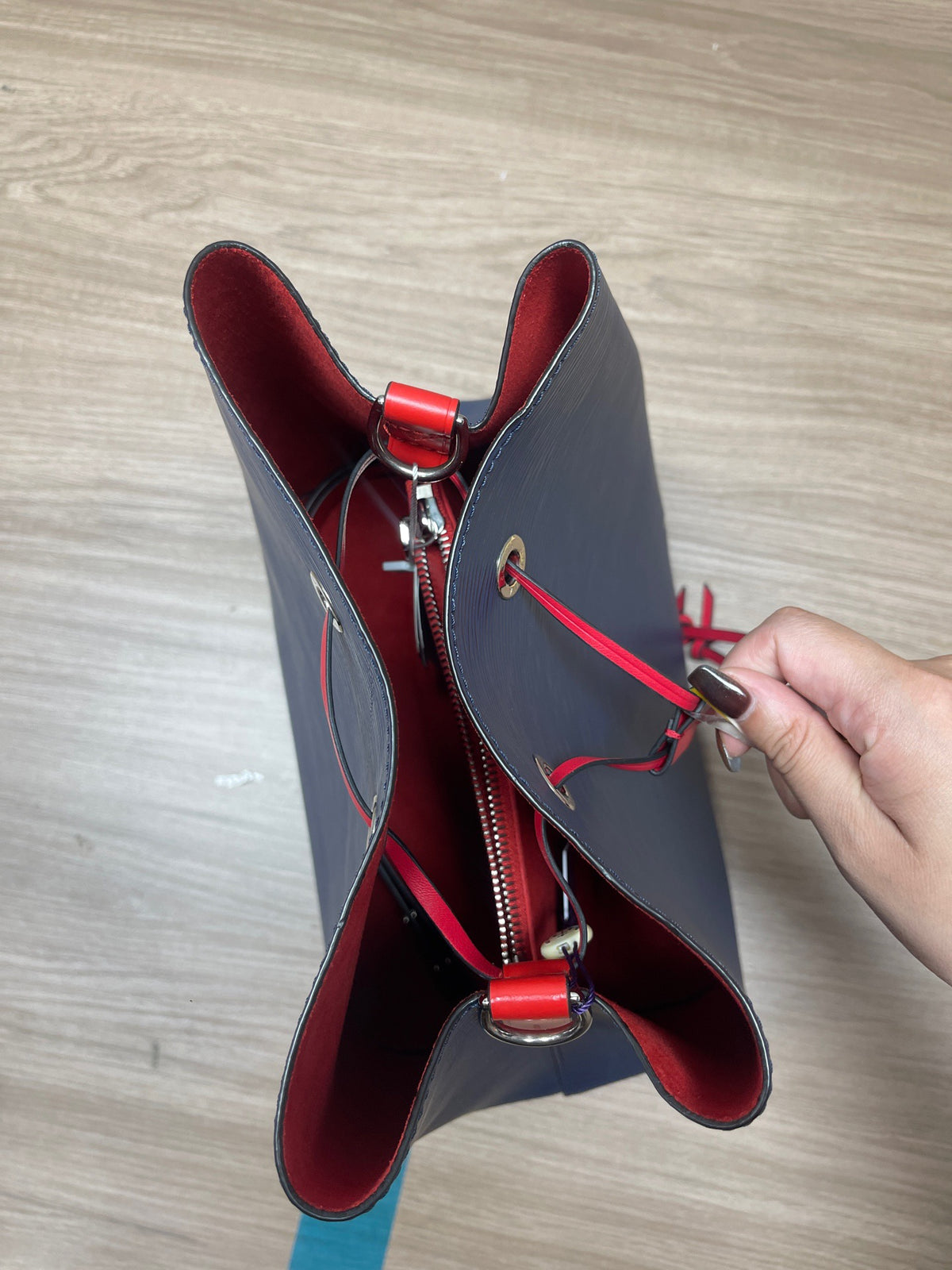 Louis Vuitton - NeoNoe - Leather - Blue