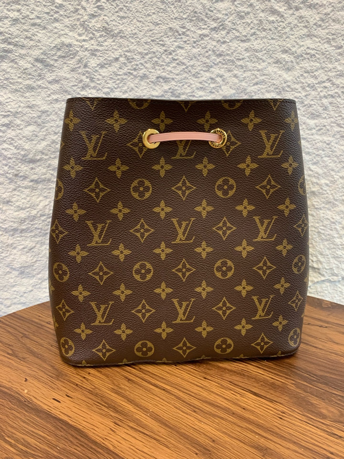 Louis Vuitton - NeoNoe - Leather - Brown - (medium)