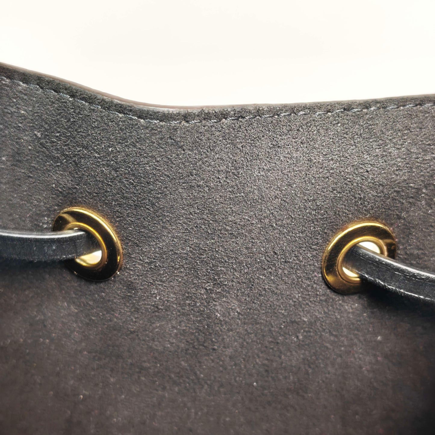 Louis Vuitton - NeoNoe - Leather - Brown - (medium)