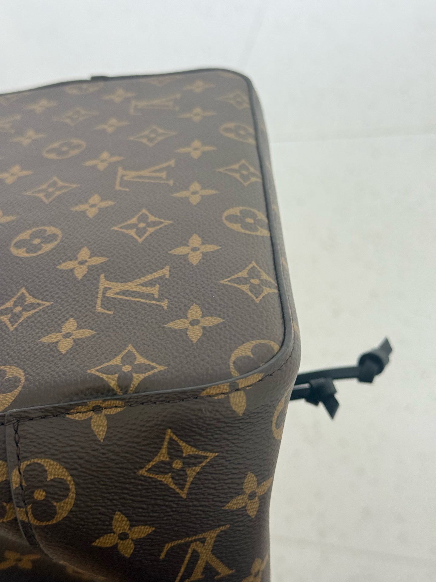 Louis Vuitton - NéoNoé - Leather - Brown - (medium)