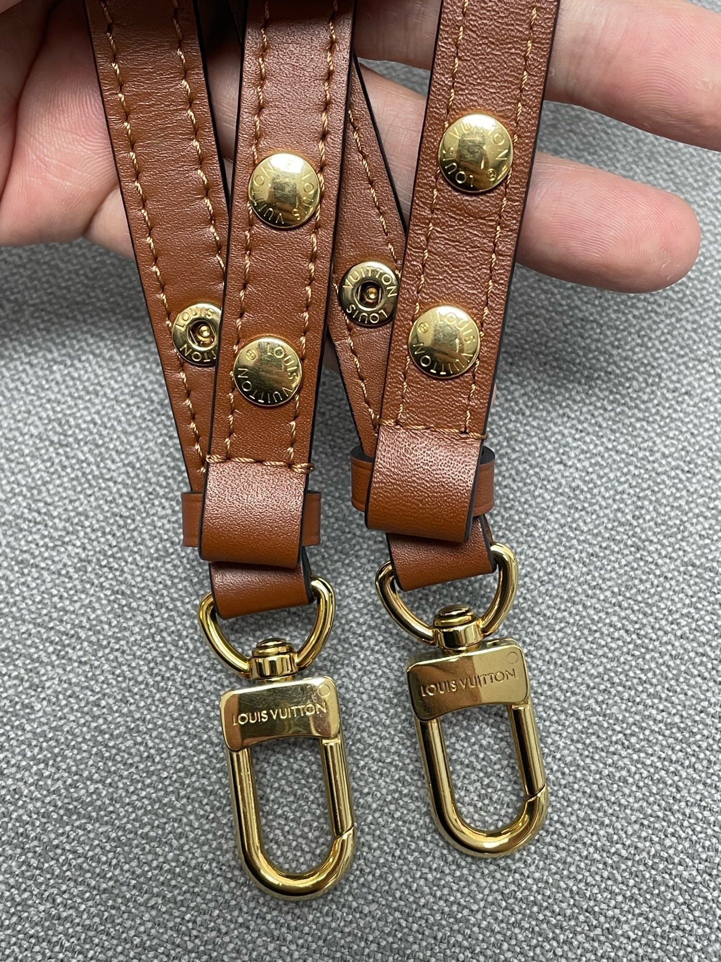Louis Vuitton - NeoNoe - Leather - Brown - (medium)