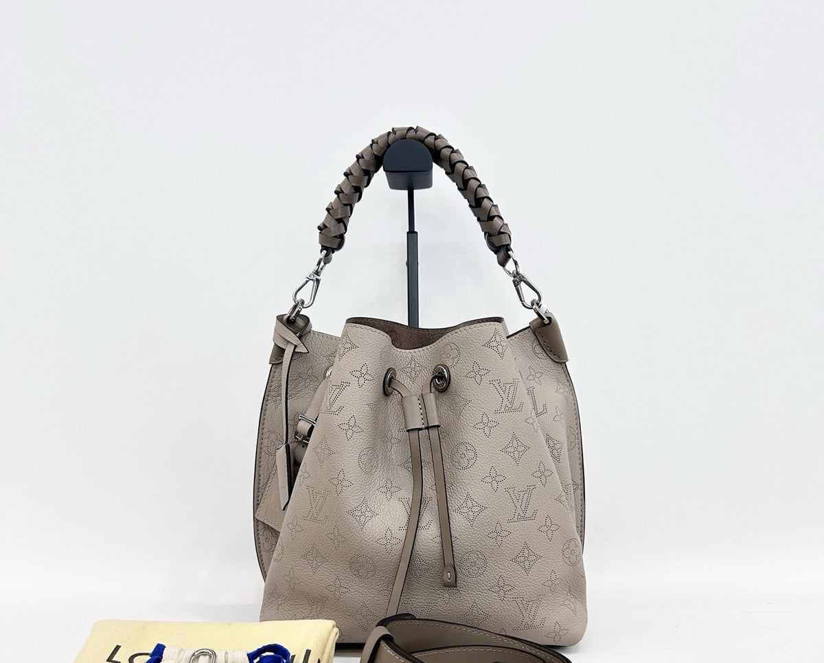 Louis Vuitton - NeoNoe - Leather - Grey