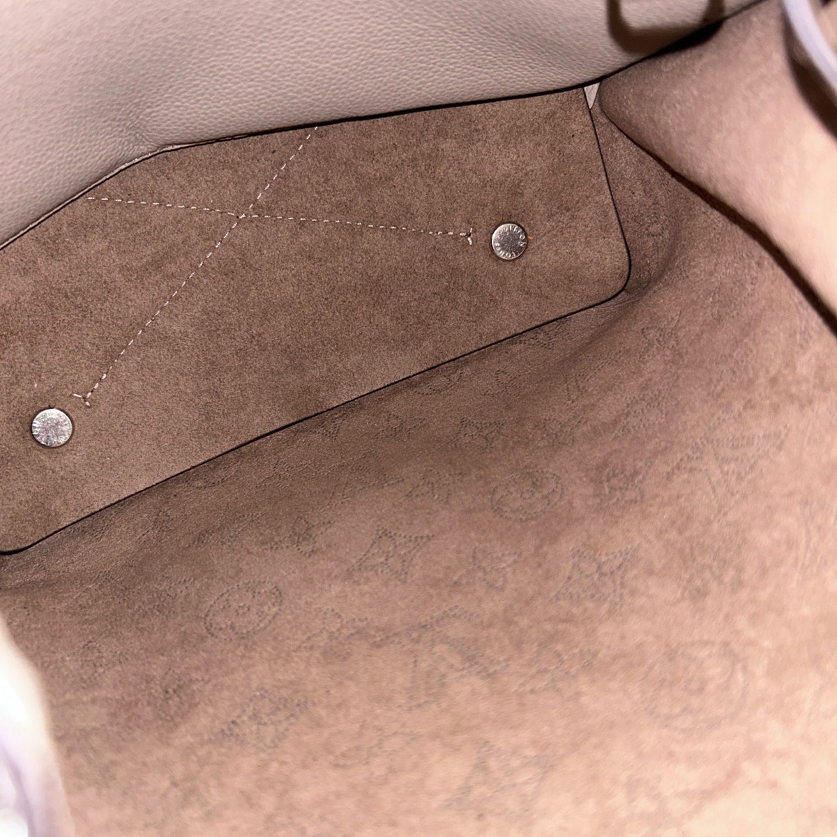 Louis Vuitton - NeoNoe - Leather - Grey
