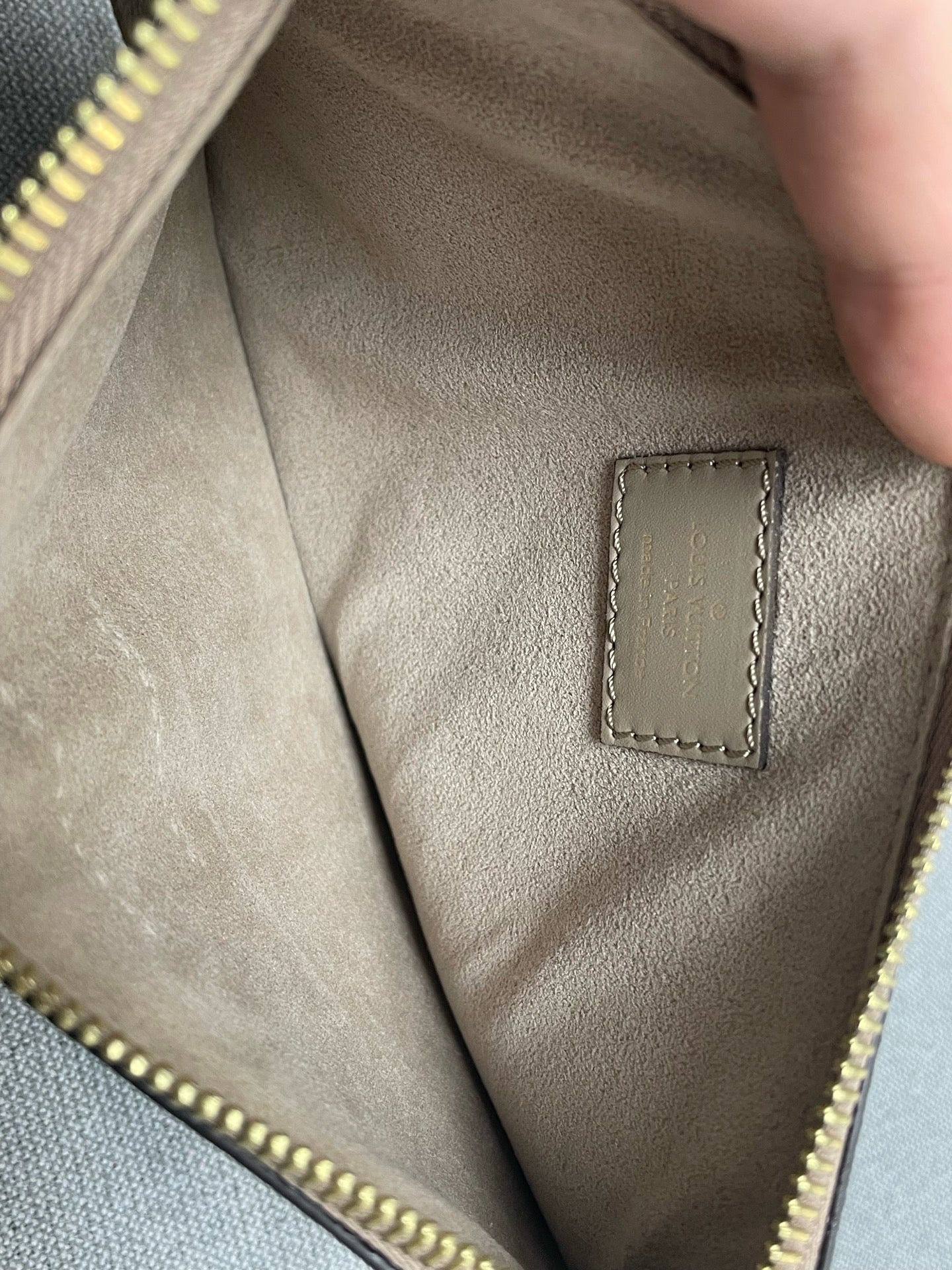 Louis Vuitton - NéoNoé - Leather - Grey - (medium)