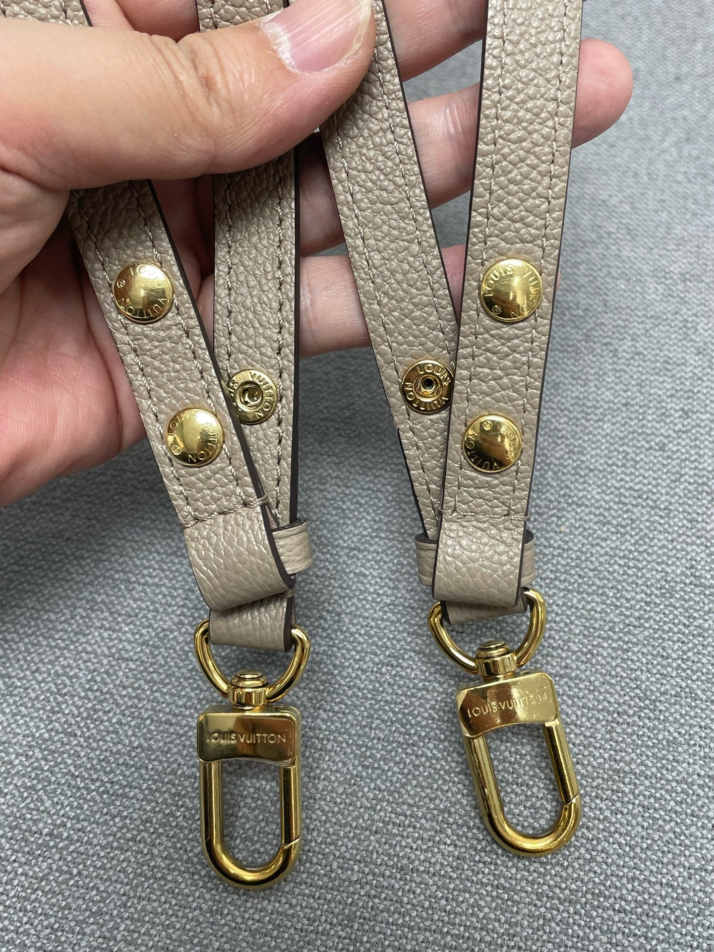 Louis Vuitton - NéoNoé - Leather - Grey - (medium)