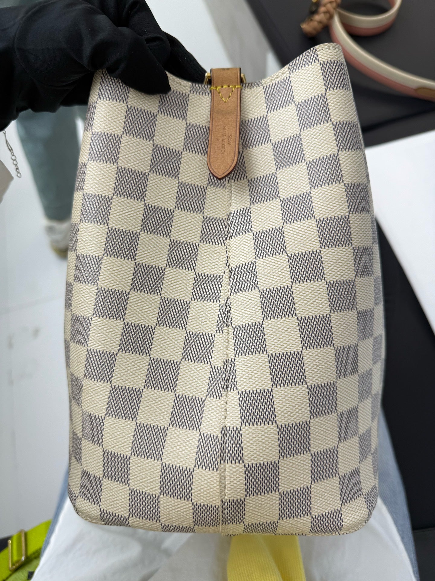 Louis Vuitton - NéoNoé - Leather - Multicolour - (medium)