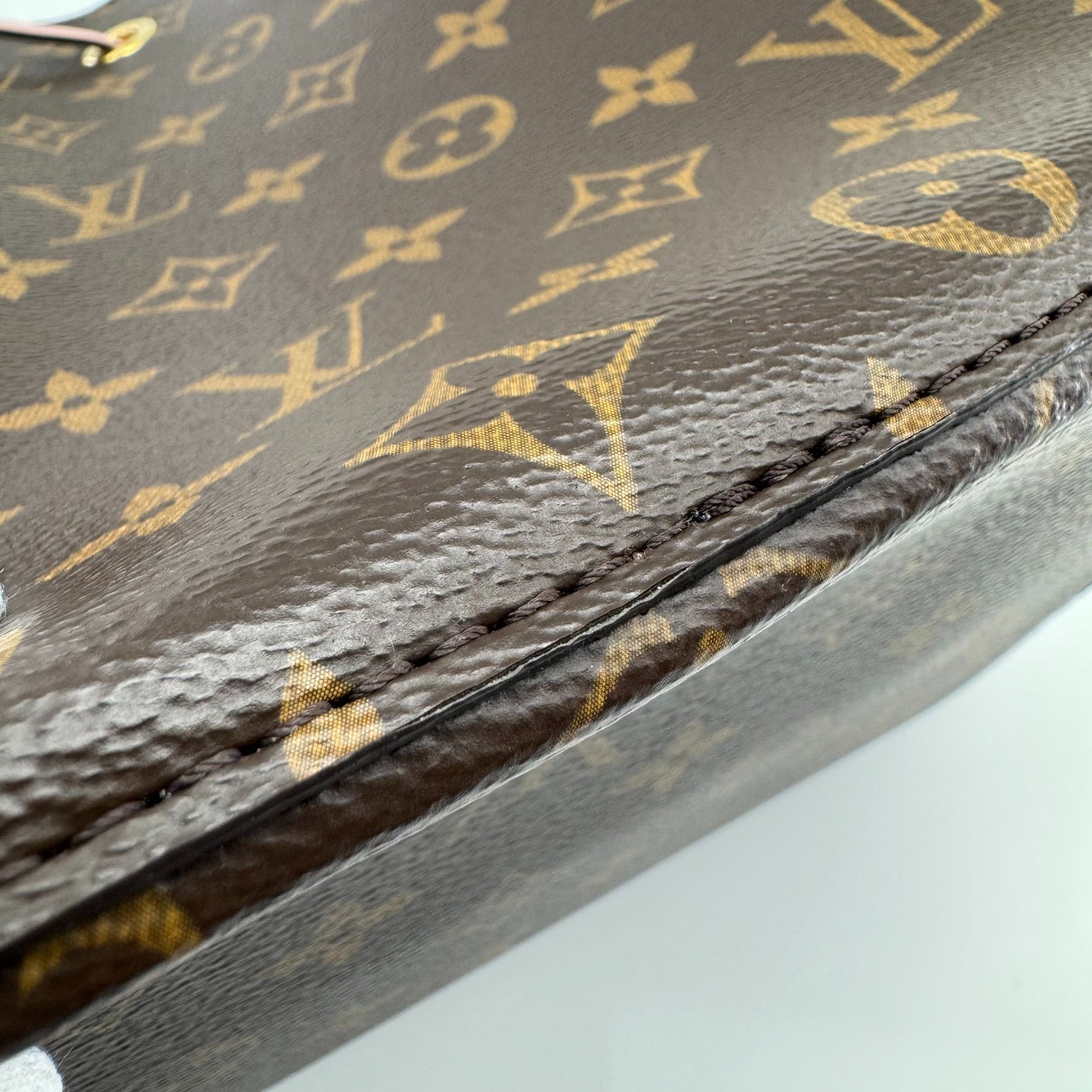 Louis Vuitton - NéoNoé - Leather - Multicolour - (Medium)