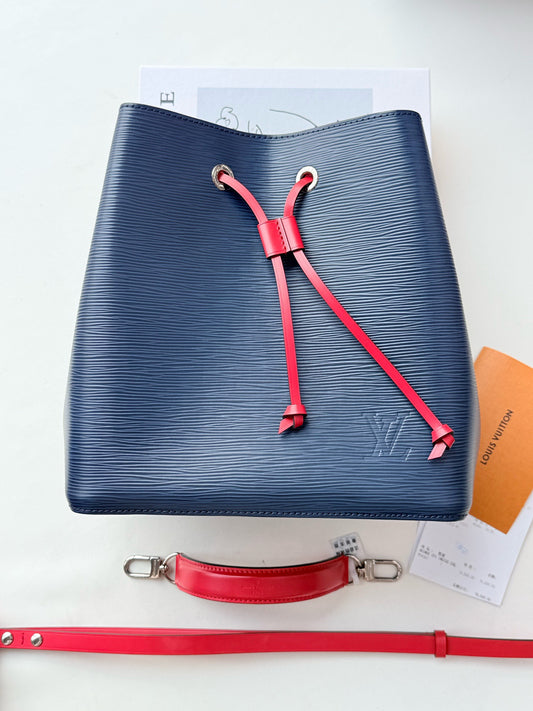 Louis Vuitton - NeoNoe - Leather - Navy - (medium)