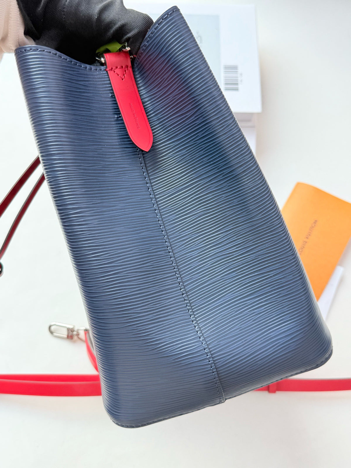 Louis Vuitton - NeoNoe - Leather - Navy - (medium)